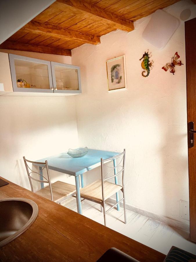 Casa Vacanza Gelsomino Cala Gonone Exterior photo